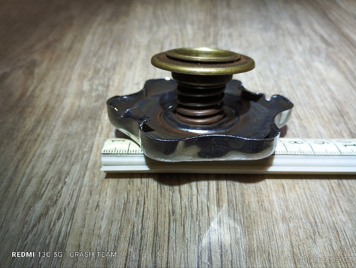 Víčko chladiče Škoda - 2