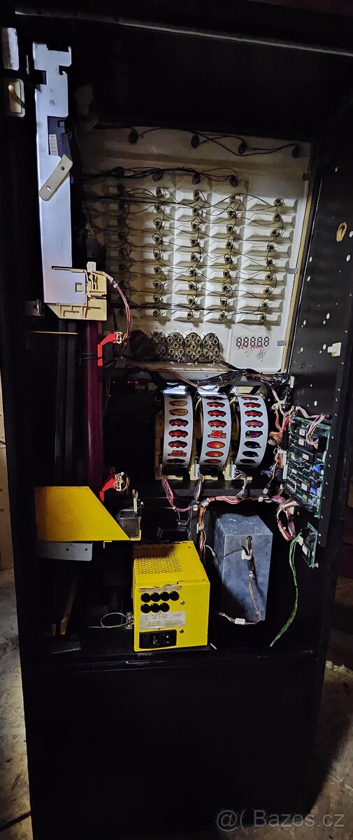 Výherní automat ACE Golden Blade 750 retro - 2