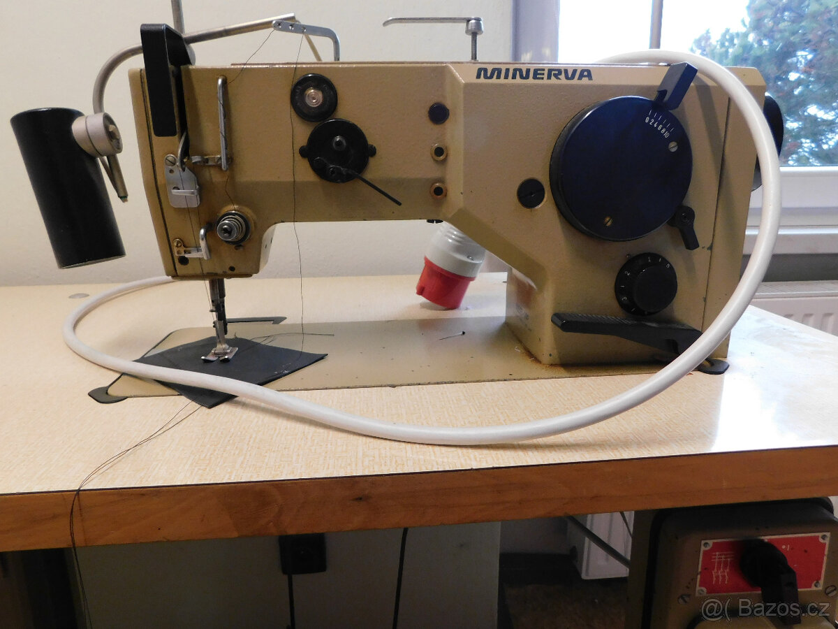 Šicí stroj Minerva 72 527 101 - 2