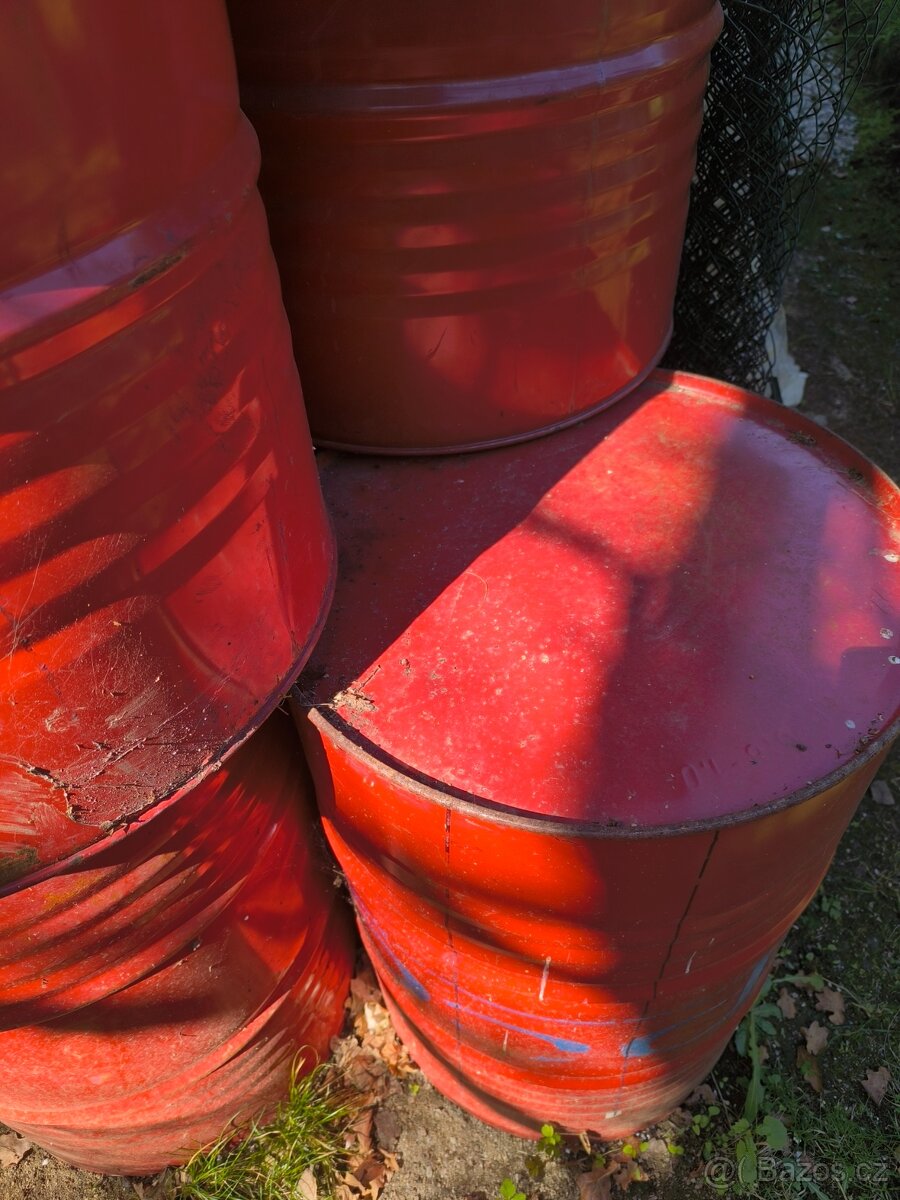 Sudy plechové 200 l - 2