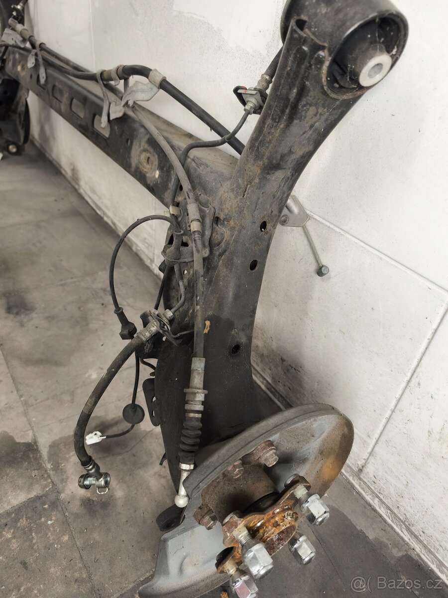 Zadní náprava Suzuki Swift 2017- - 2