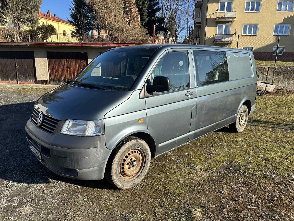 Volkswagen Transporter T5 - 2