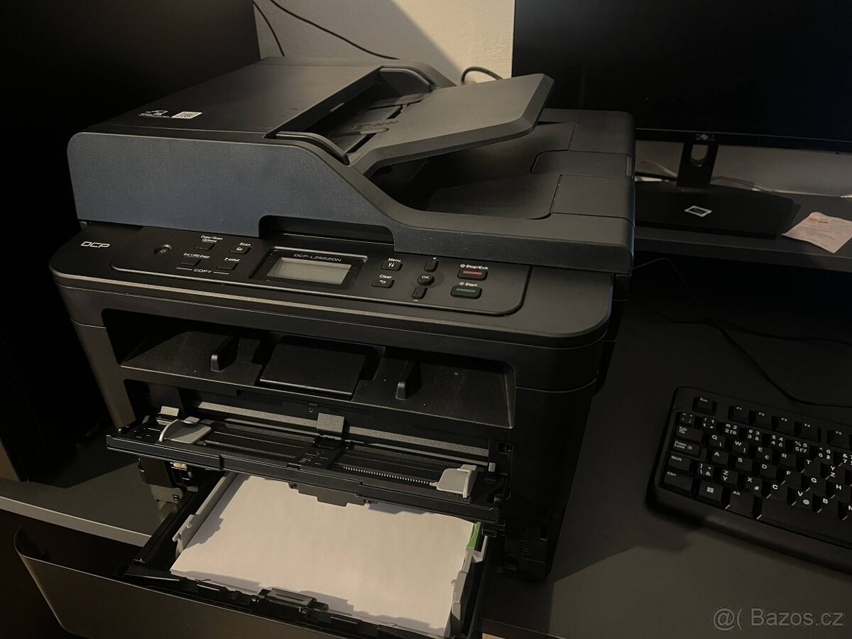 Laser - černobílá - multifunkční Brother DCP-L2552DN - 2