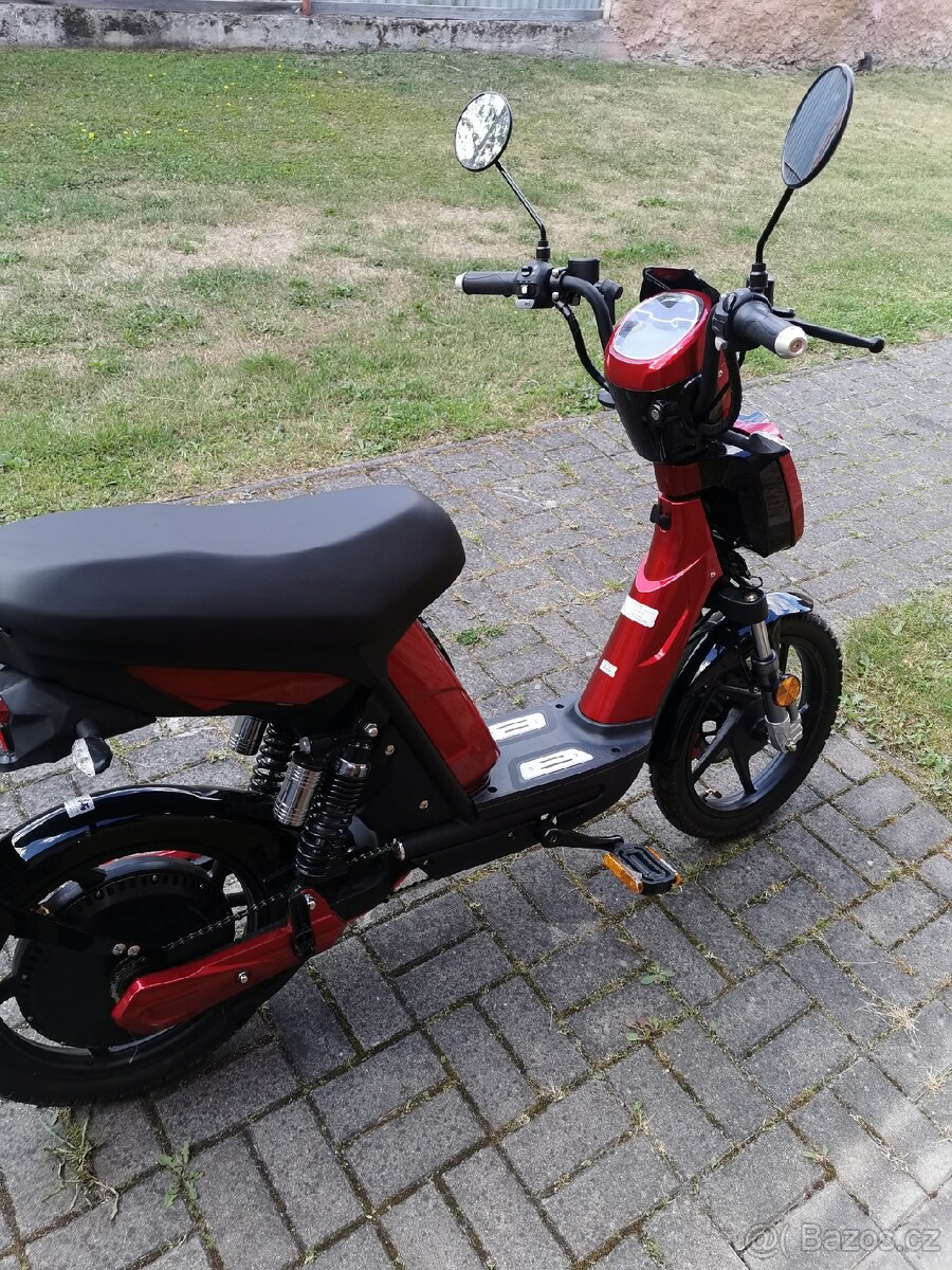 Elektrický skutr - 2