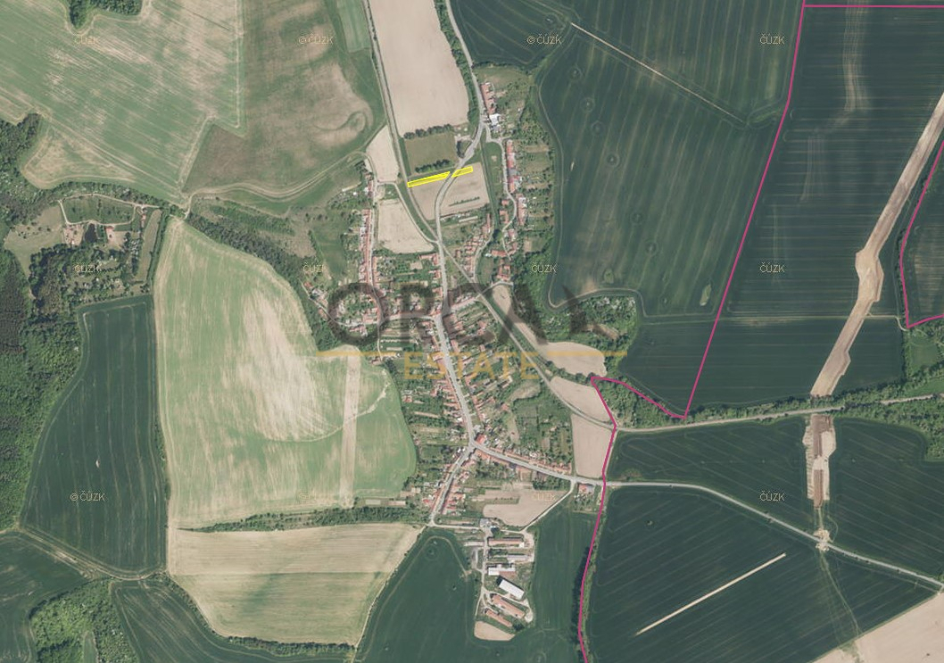 0,13 ha pozemků v k.ú. Mouchnice - 2