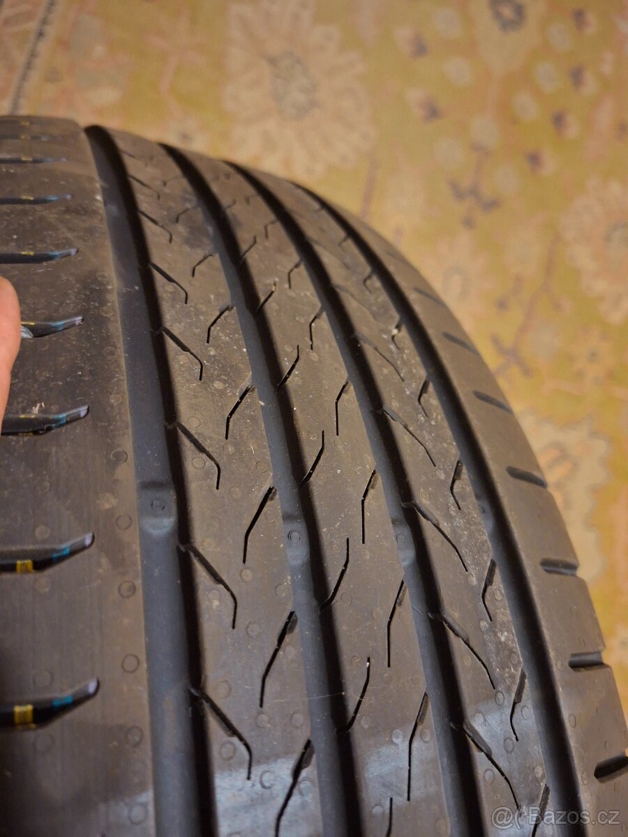 Continental EcoContact 6Q 215/65 R17 99H (SLEVA) - 2