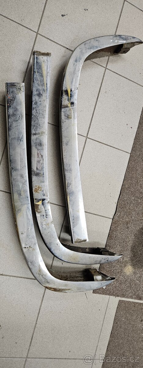 Zadní nárazník Škoda 105 / 120 - POUZE 2x PRAVÁ - 2