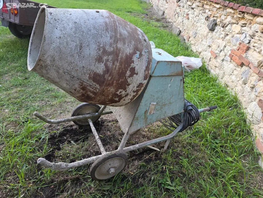 Stavební míchačka - 2