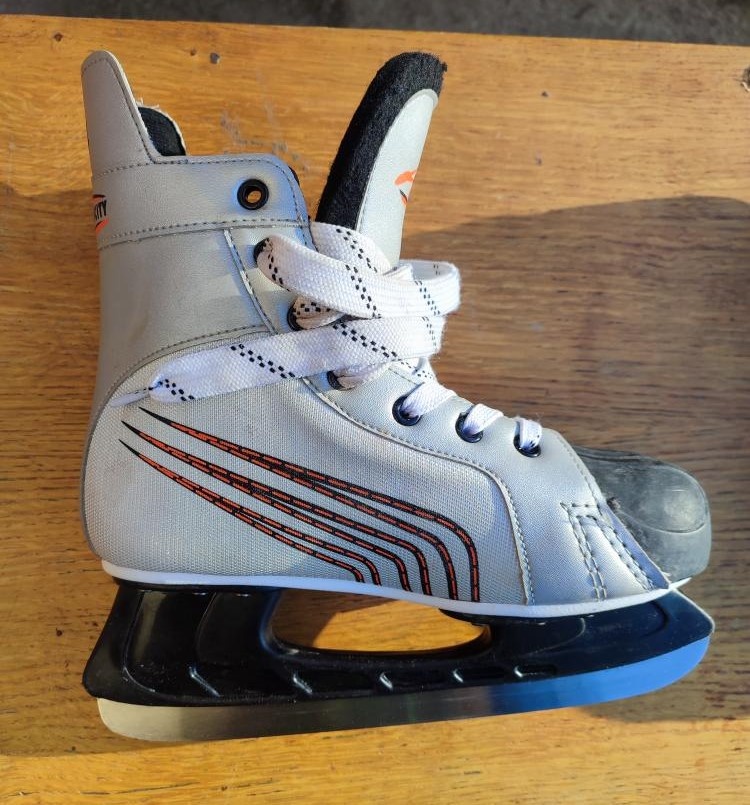 Prodám brusle vel. 40 - 2