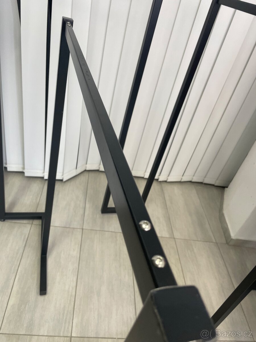 Vybavení obchodu - 2