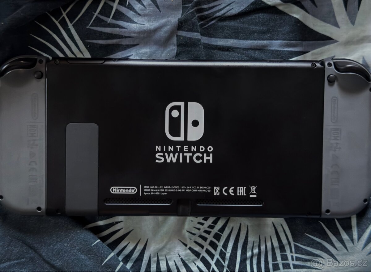 Nintendo Switch V2 v záruce - 2