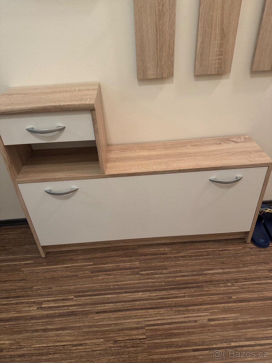 Předsíňová stěna dub sonoma/bílá - 2