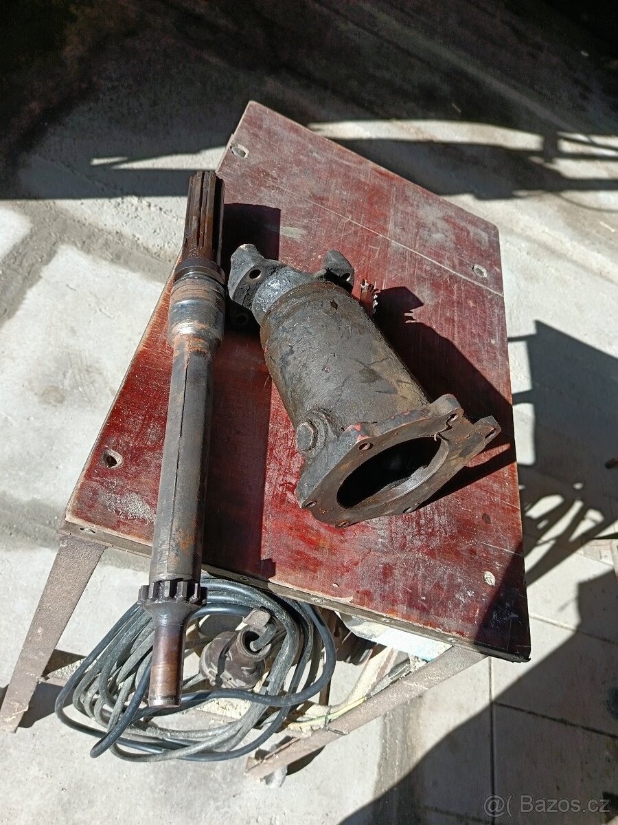 Tatra 148 vývod - 2