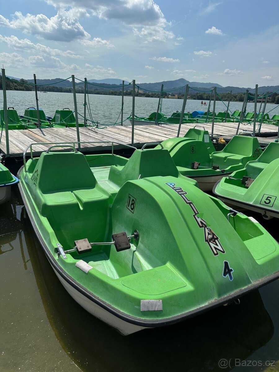Šlapadlo na vodu 4 osoby - 2