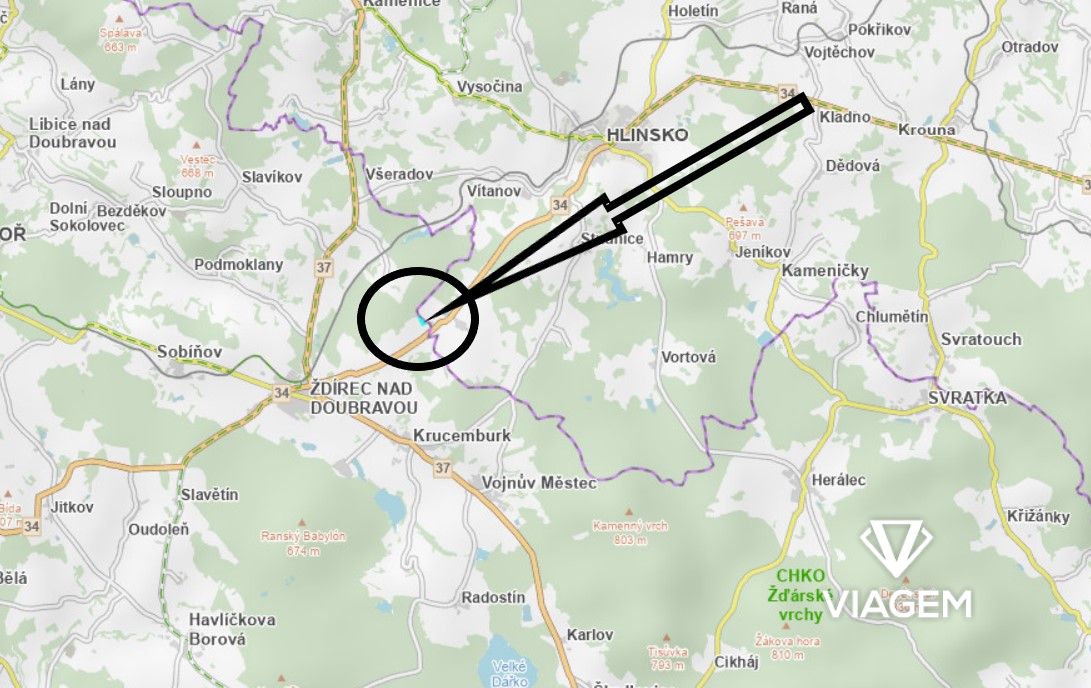 Pole 12 813 m² - 2