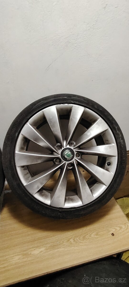 Aku kola 195/65/r15 - 2