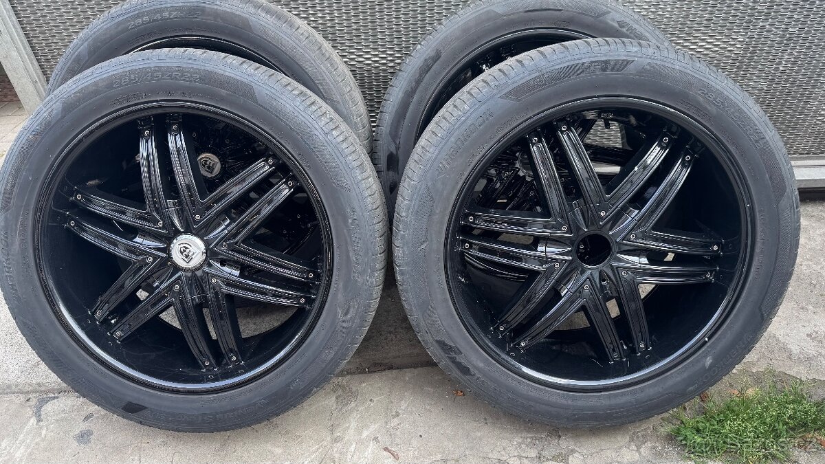 Land Cruiser J 200