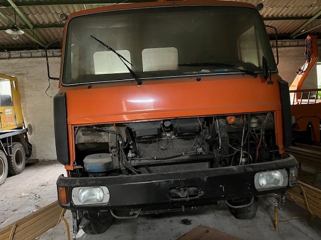 prodám liaz 150 ramenový nosič kontejneru - 2