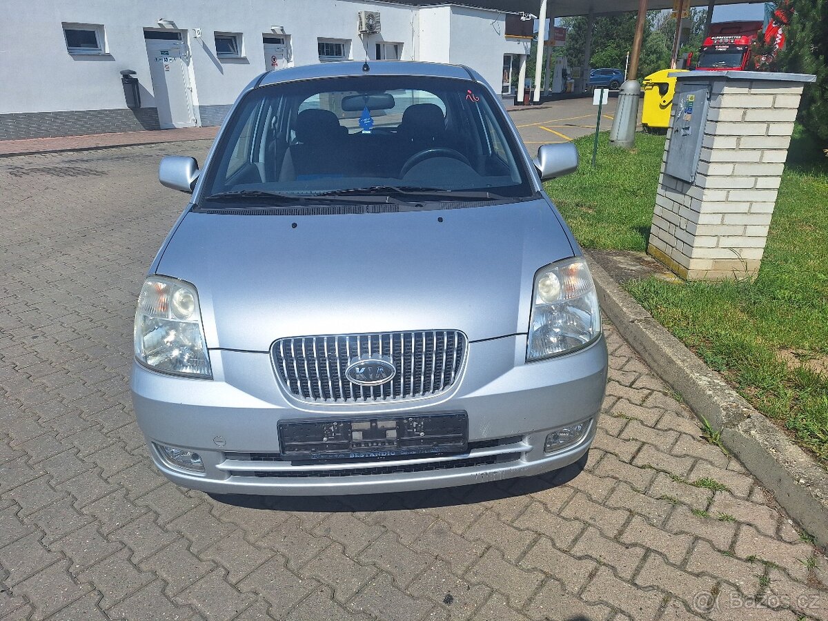Kia Picanto 1.1i/48kW. r. 2008, naj. 93.500km-Serviska - 2