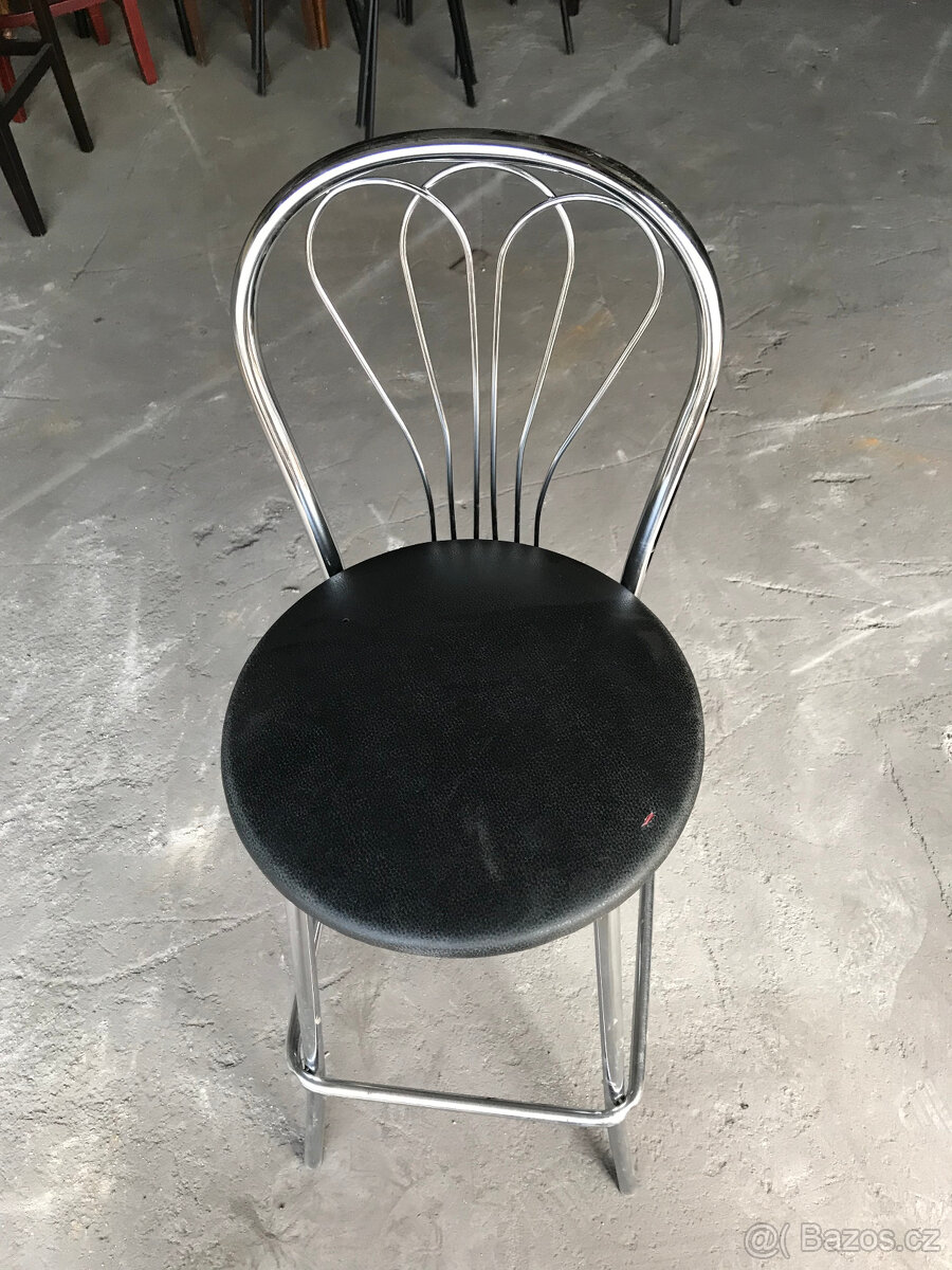 Nerezová barová židle s černým polstrováním - 2