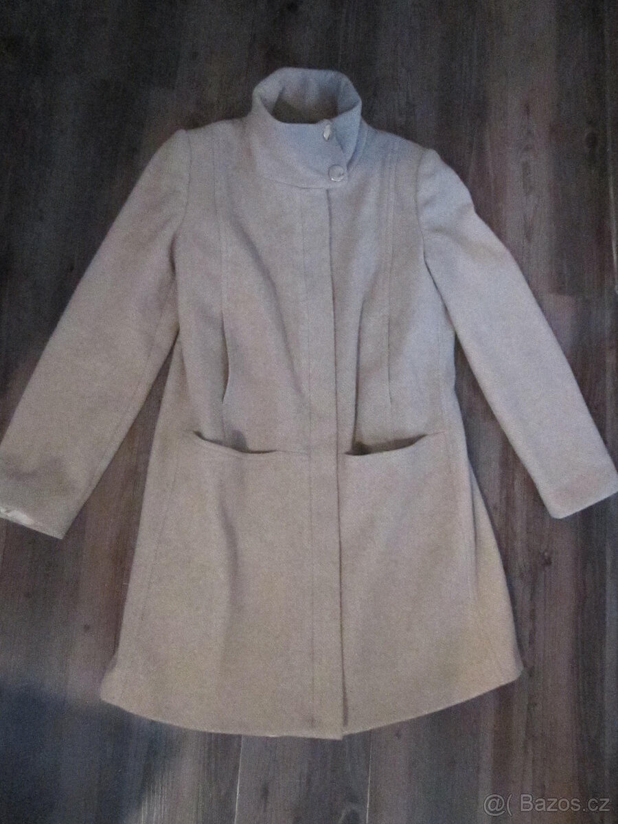 Béžový zimní kabát zn. Mango, L/40, 62% vlny - 2