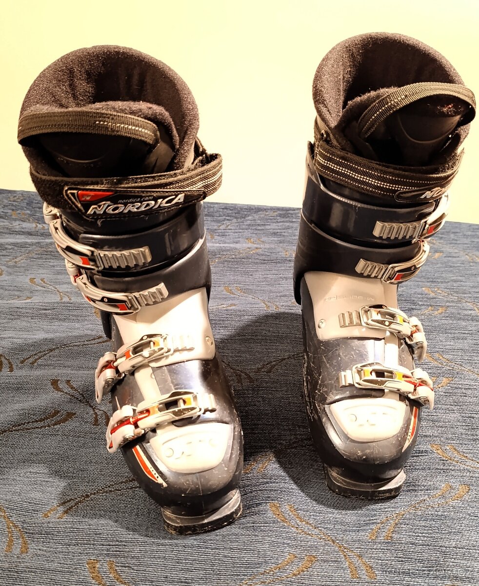 Prodej lyžařských bot NORDICA XR EASY MOVE VEL.7 - 2