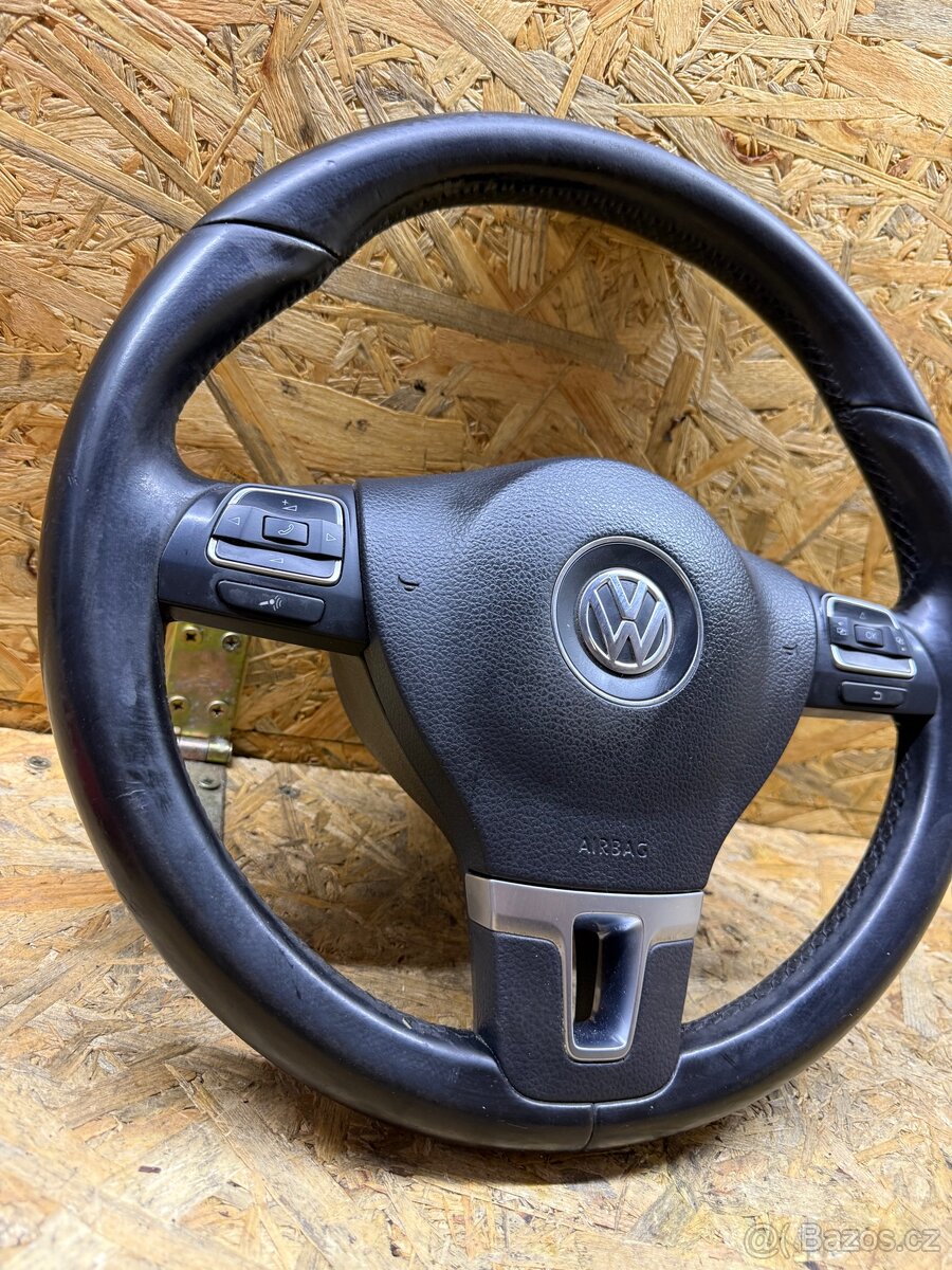 Multifunkční volant Vw s airbagem 2009-2014 - 2