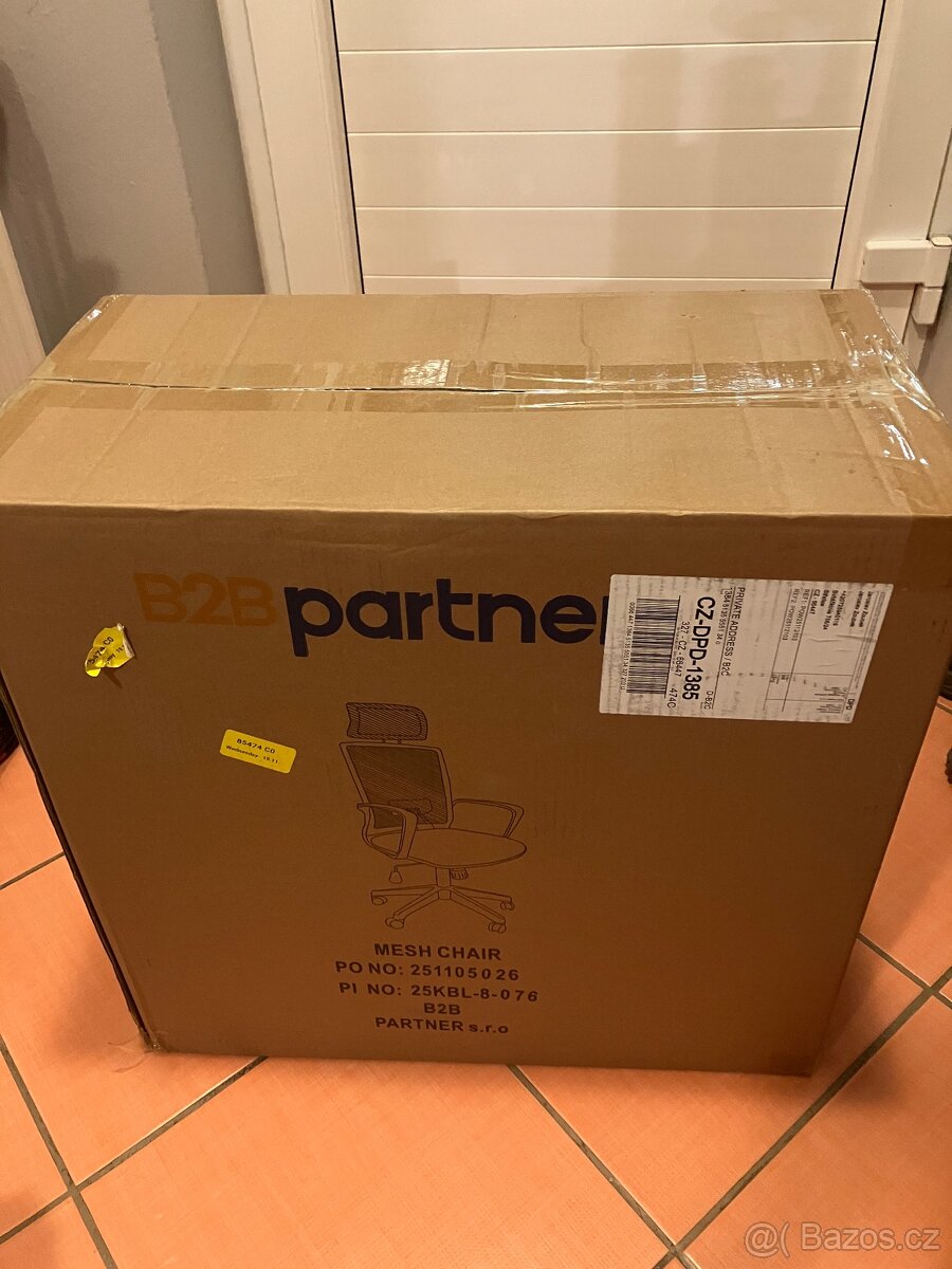 Židle k psacímu stolu - 2