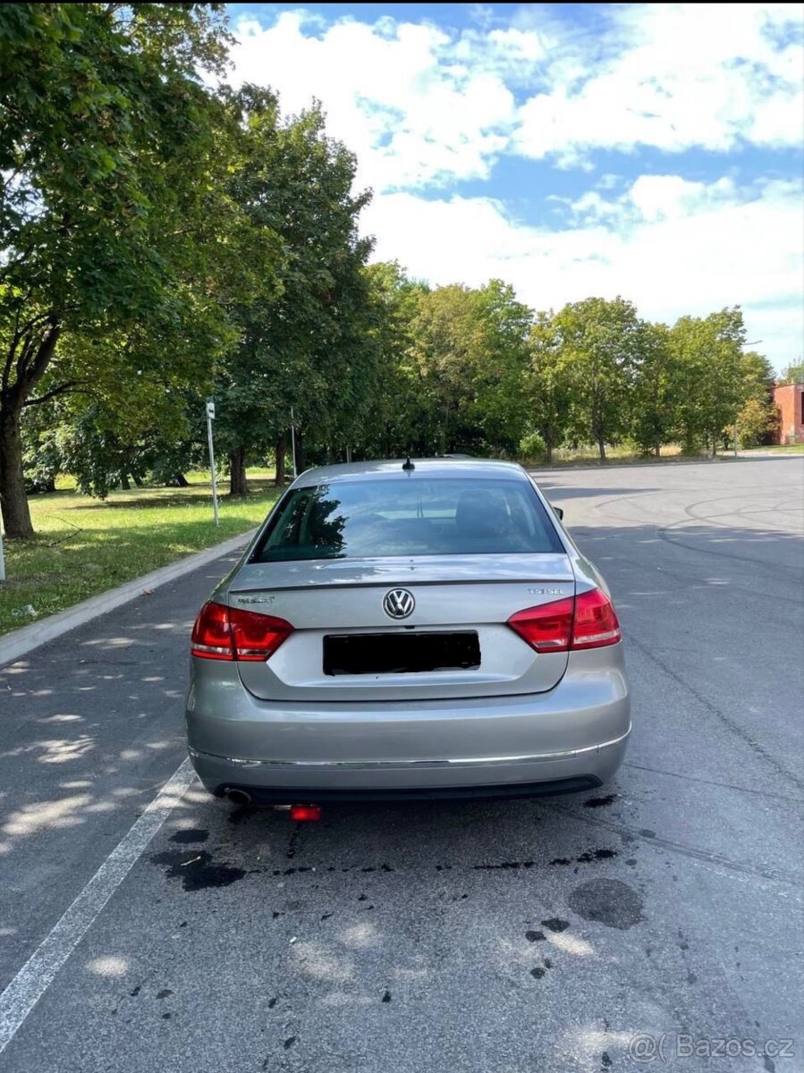 Volkswagen Passat b7 - 2