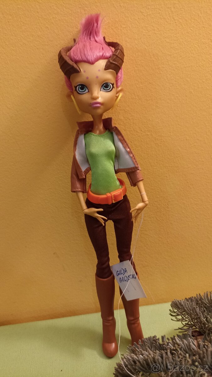 Monster high Hilda - 2