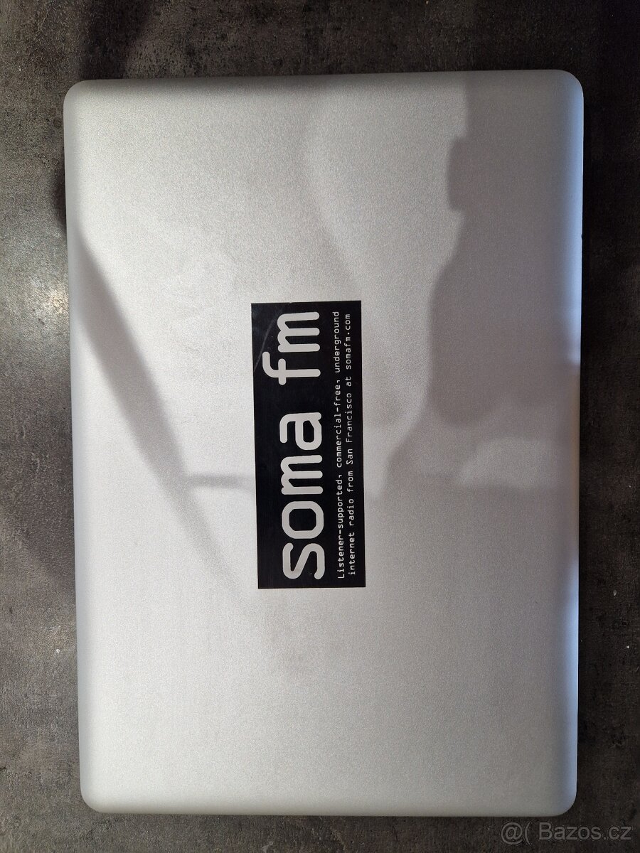 MacBook Pro 15" mid 2010 i5, 8GB, 250GB SSD - 2