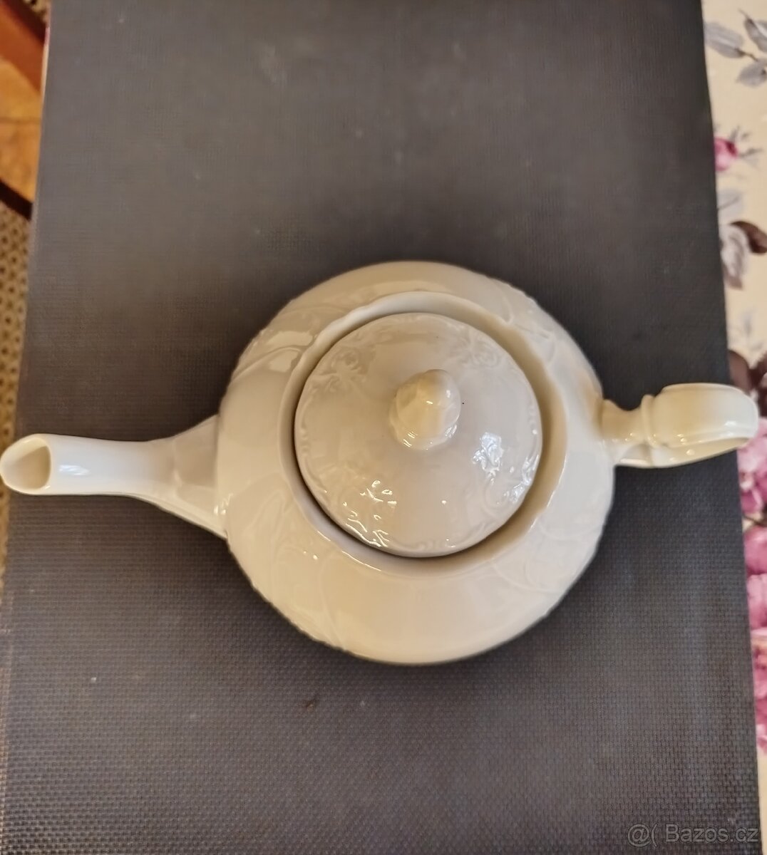 Porcelánová konvice - 2