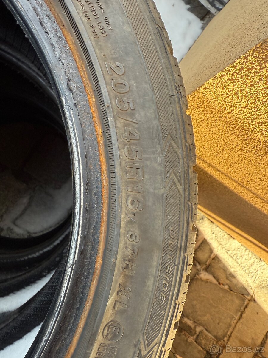 205/45 R16, zimní - 2