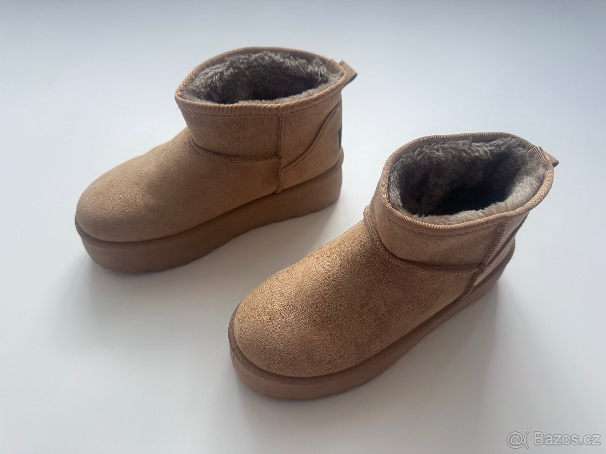 Dámské boty UGG hnědé EUR 38 - 2