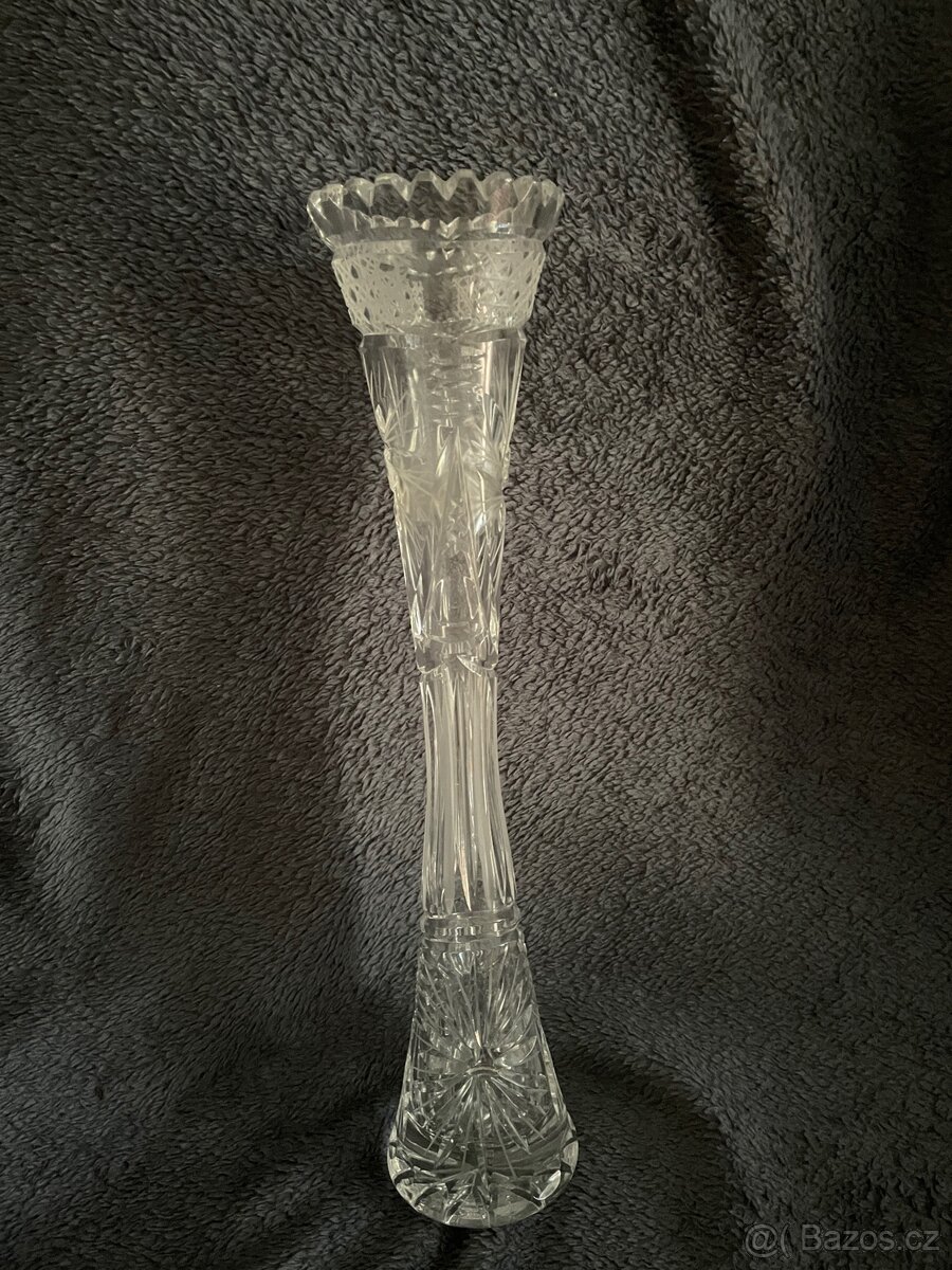 Broušená váza - 2