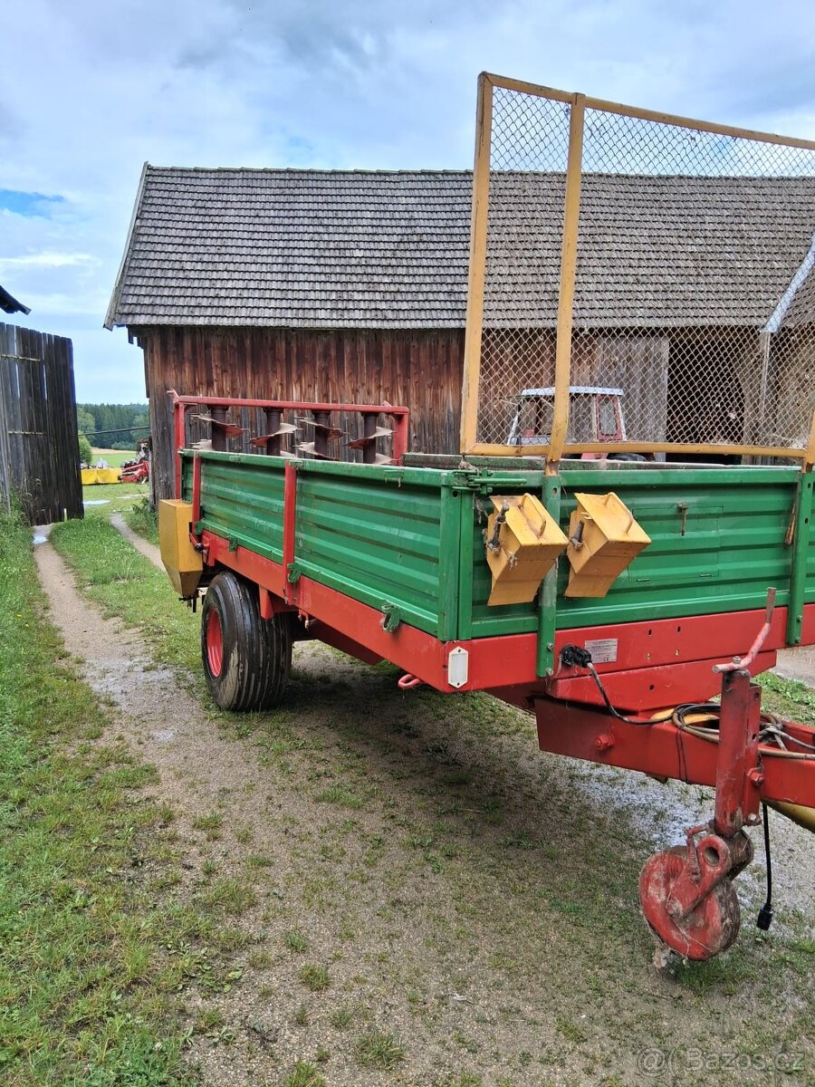 Rozmetadlo hnoje - 2