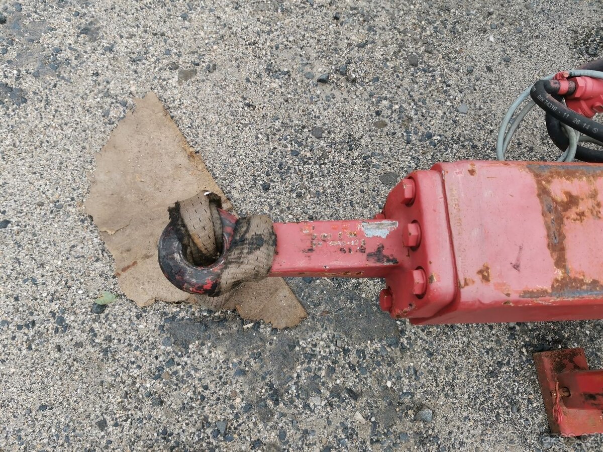 vlek za nákladní auto - 2