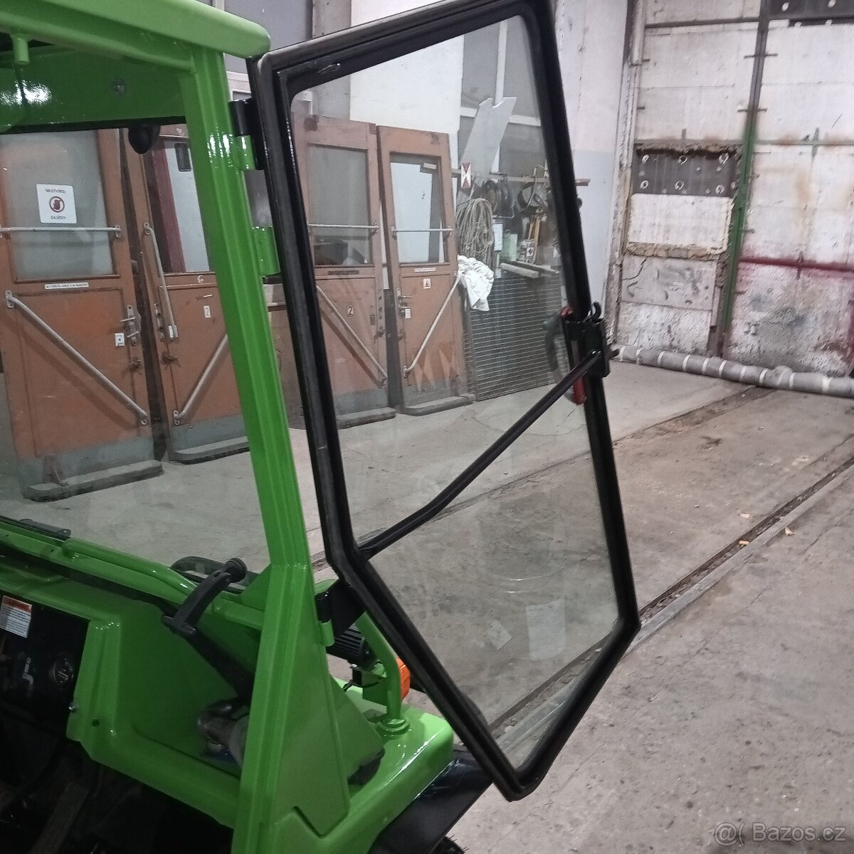 Kawasaki Mule 4x2