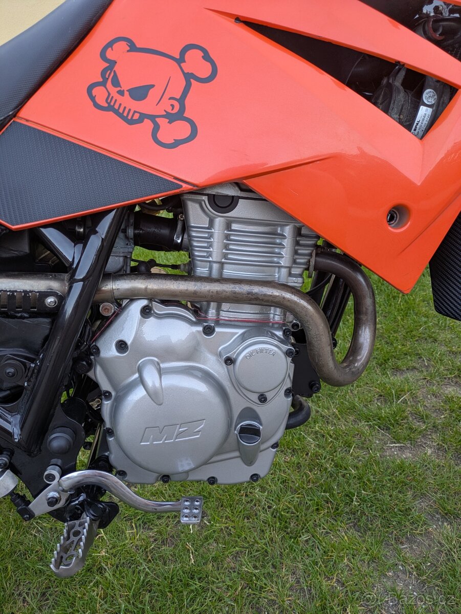MZ 125 sm