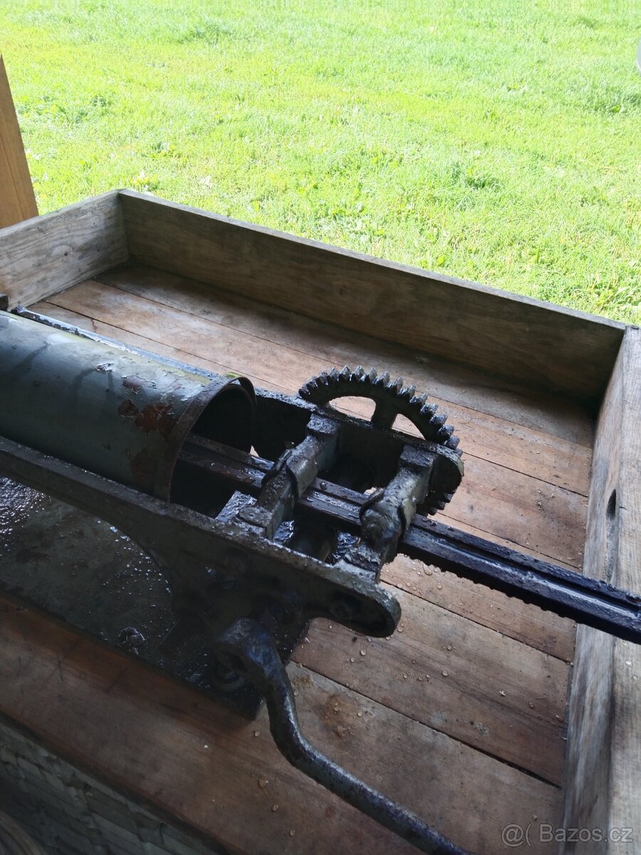 Řeznictvá narazečka - 2