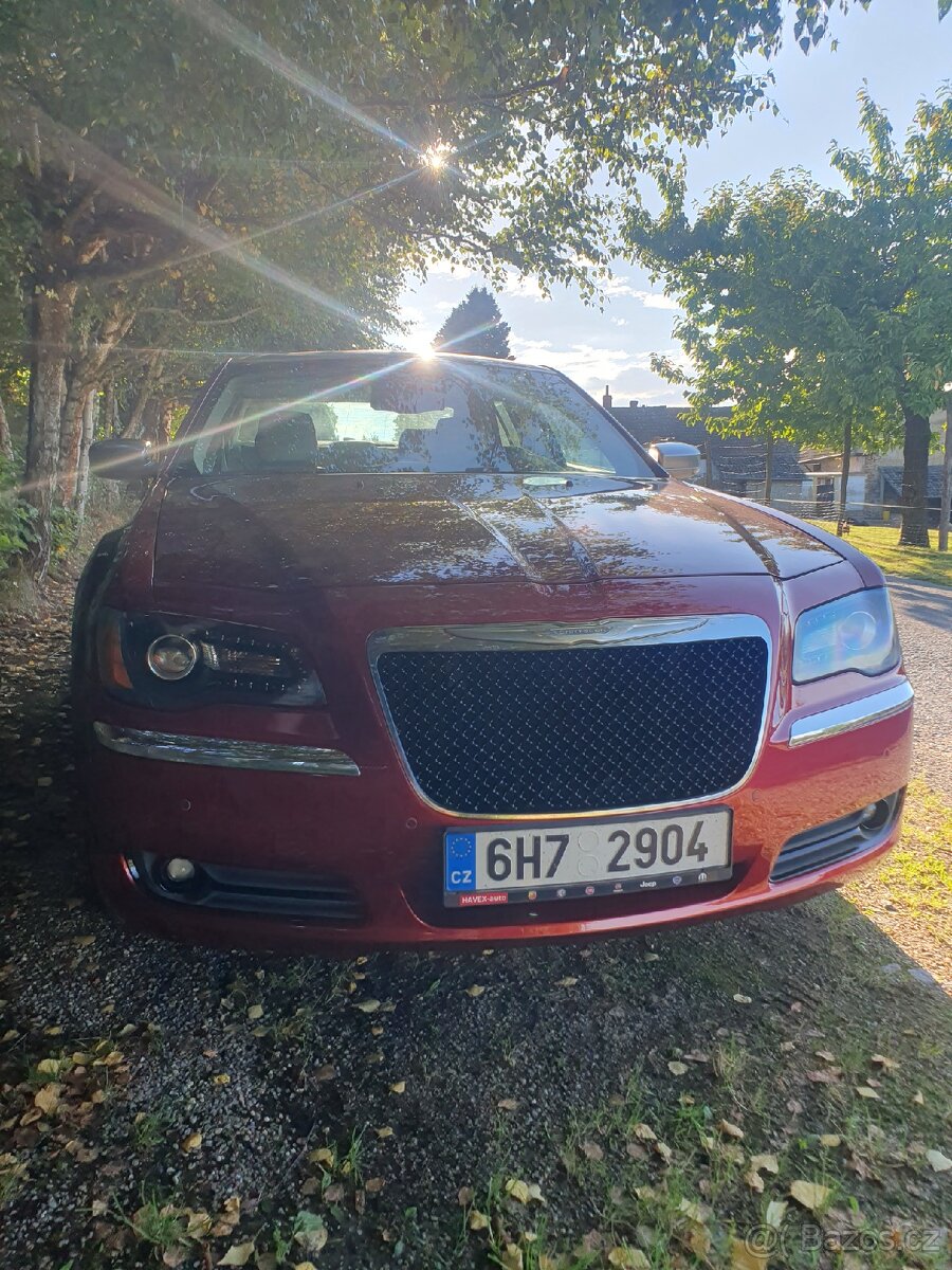 Chrysler 300C r.v.2013 4x4 3,6L nový model - 2