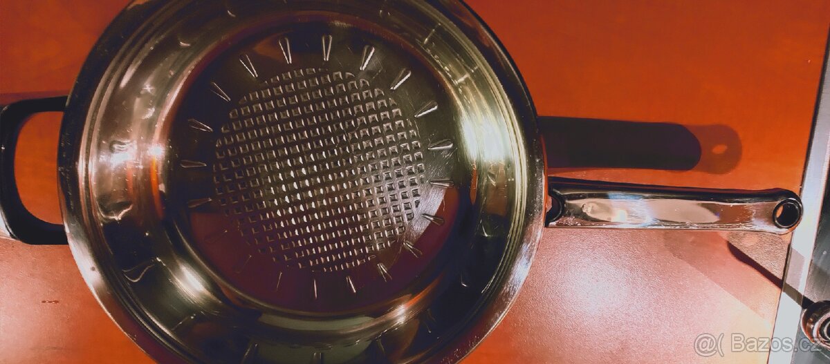 Nerezová pánev Beem - 2