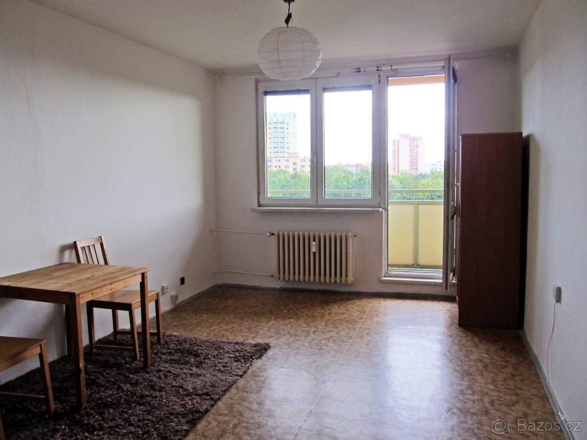 Pronájem, byt 1+kk, 29 m², Moravská Ostrava, ul. Gen. Píky - 2