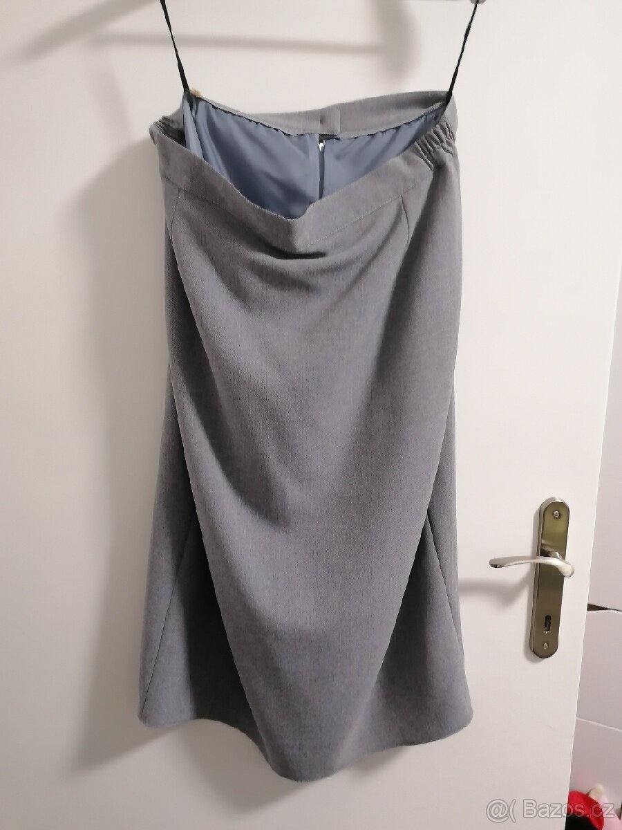 Dámský kostýmek i se sukní vel. 48 - 2