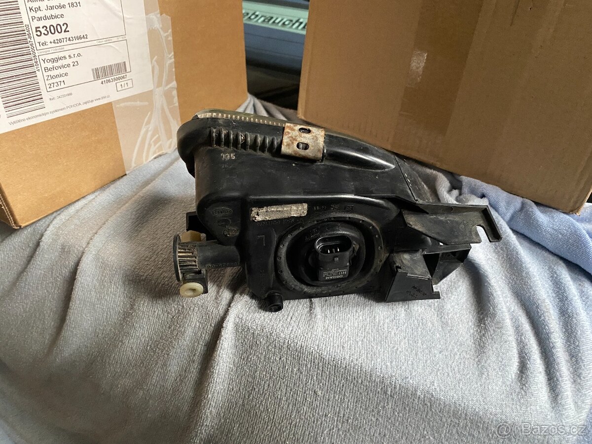 Mlhovka predniho narazniku Mercedes E W211 - 2