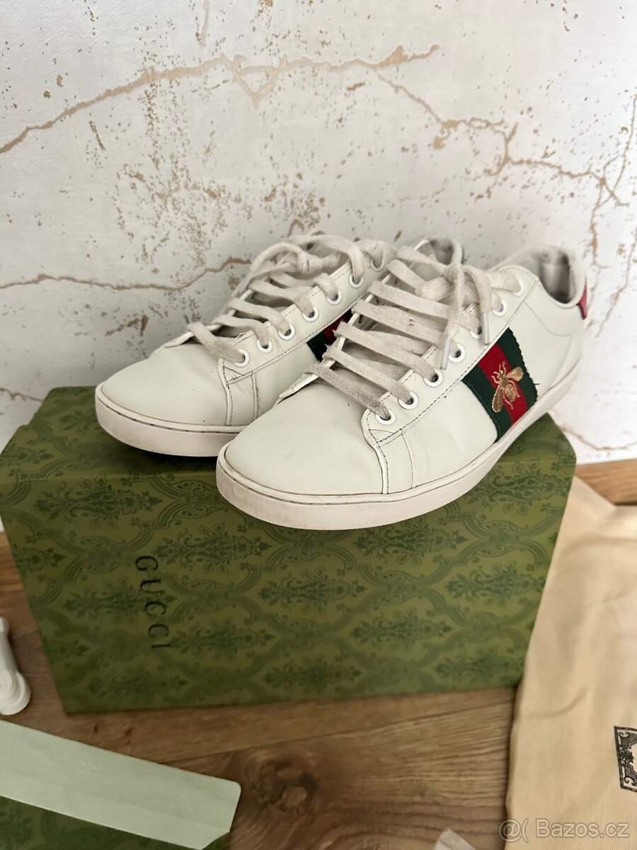 Gucci tenisky ace trainers with bee vel 40 - 2