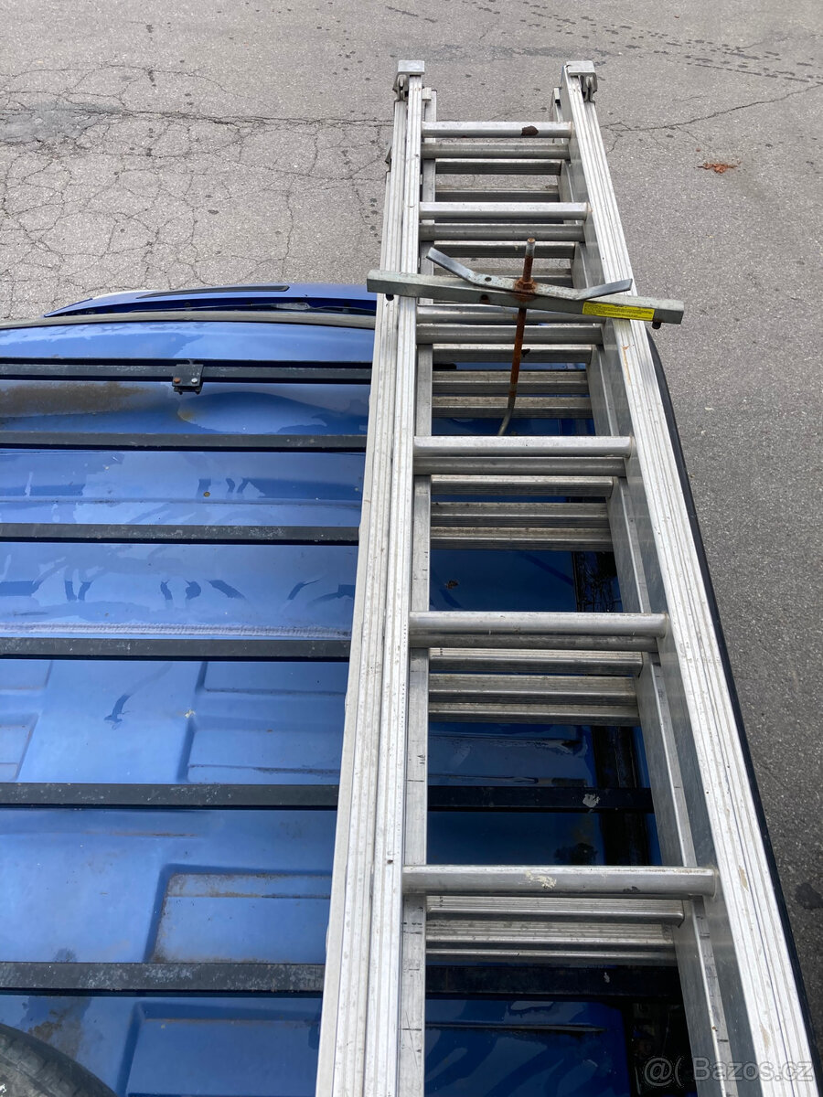 Dvoudílný žebřík pracovní výška 7m a zavřený 3,5m - 2