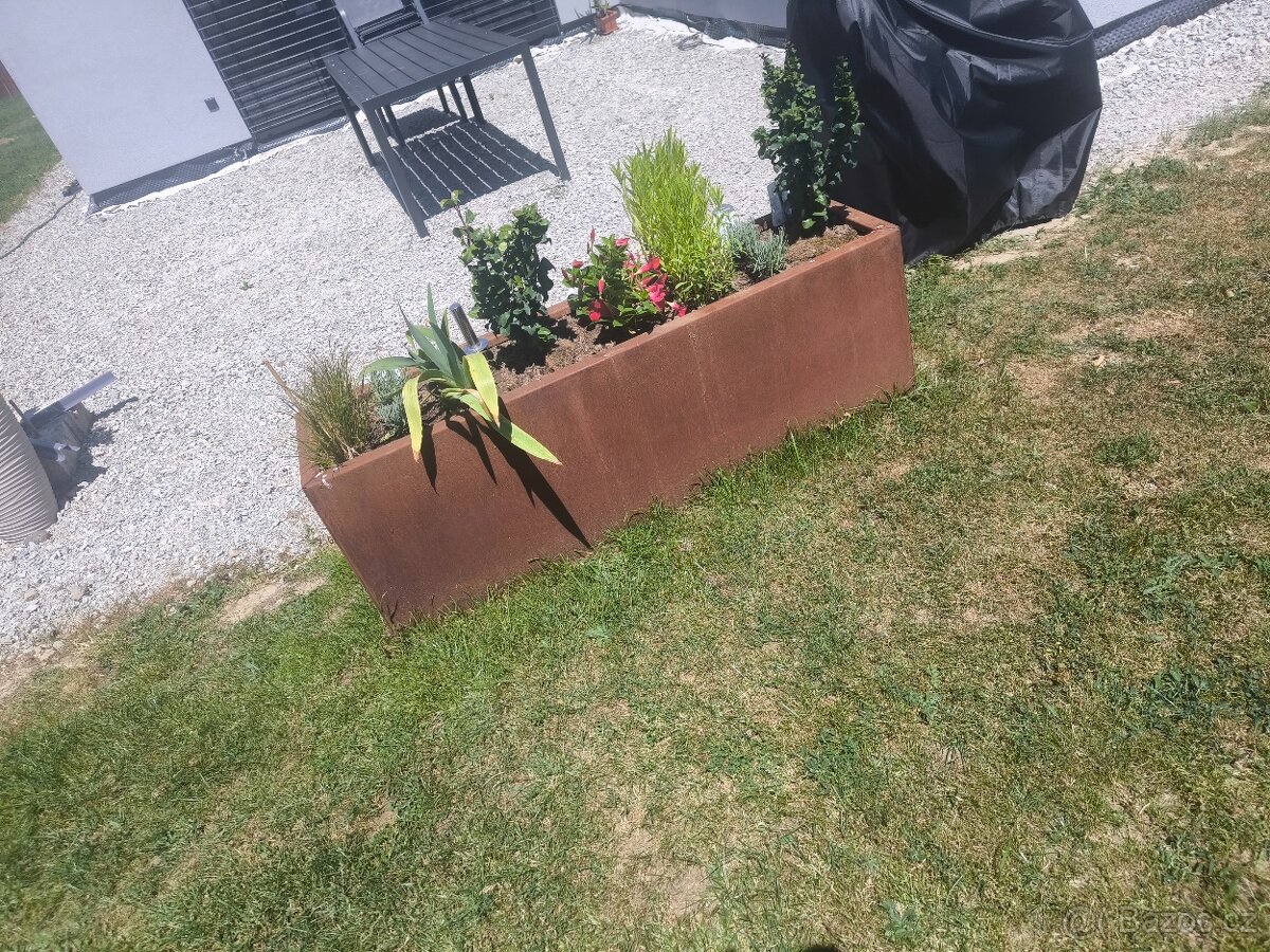 Prodej cortenových květináčů, vyvýšených záhonů - 2