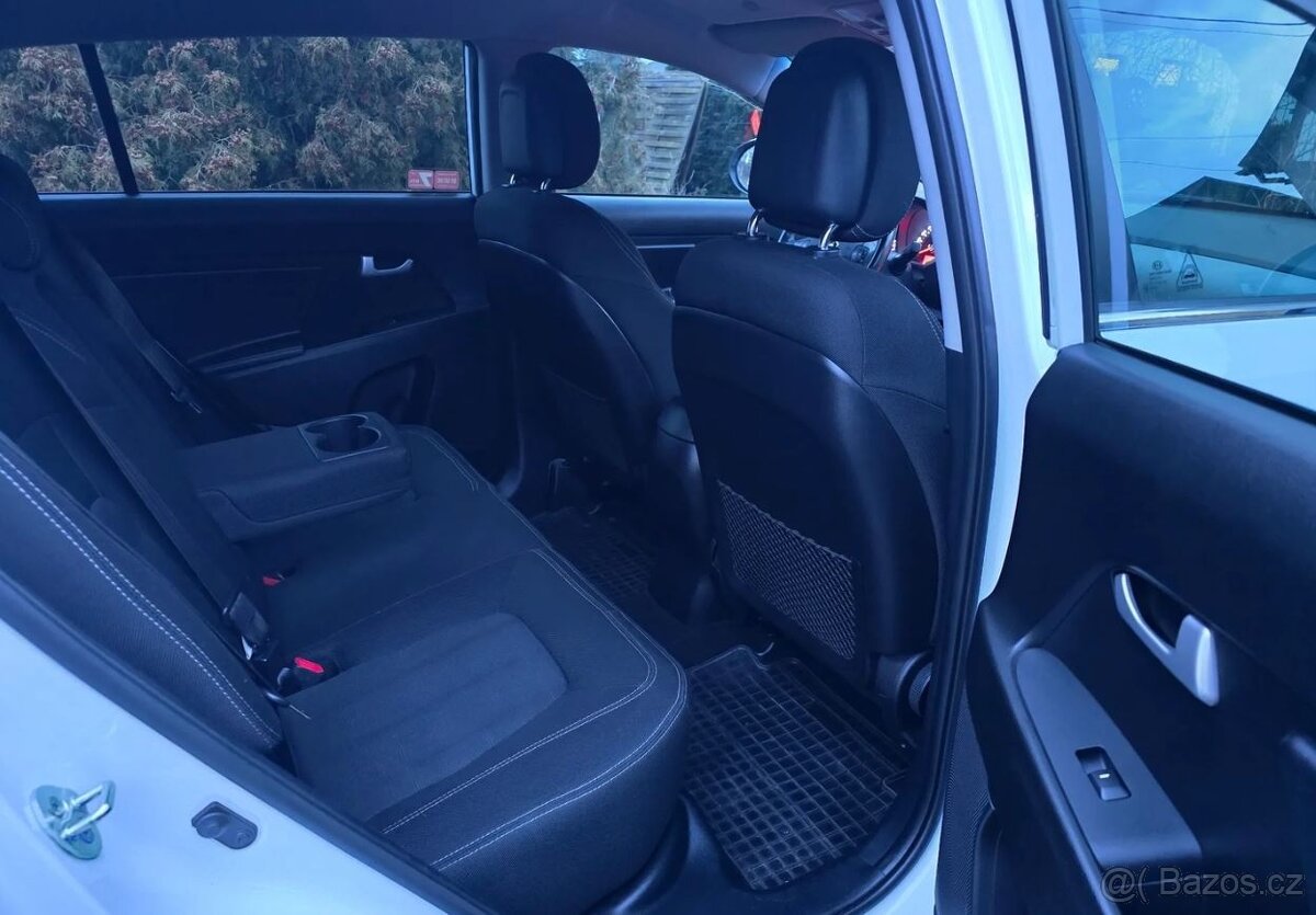 Kia Sportage 1.6 GDI 2WD 130KW Kamera Business Line - 2