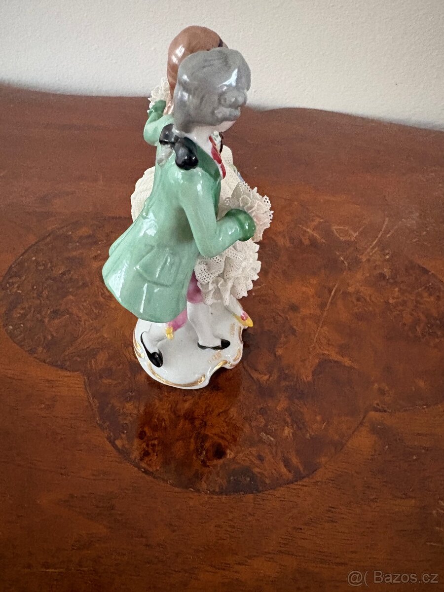porcelanova figurka - 2